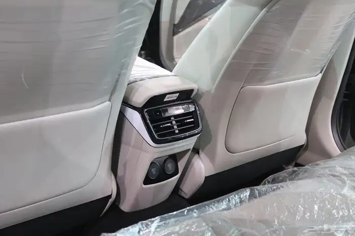 كيا K8 نص فل موديل 2024 مستخدم بسعر 135.000 10