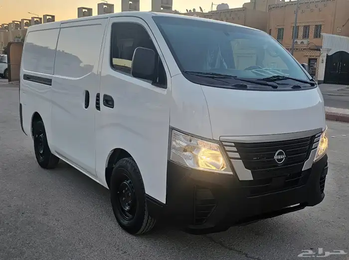 باص فان نيسان اورفان بضاعه 2023 ديزل 2