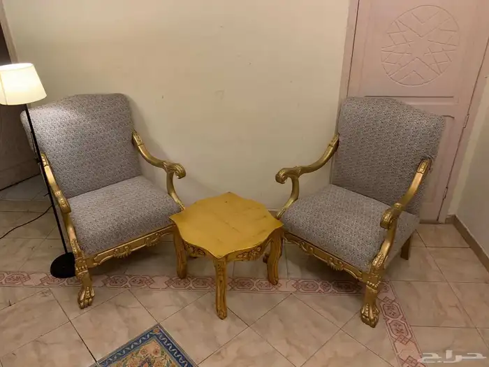 طقم كراسي فخمه مع الطاوله 7