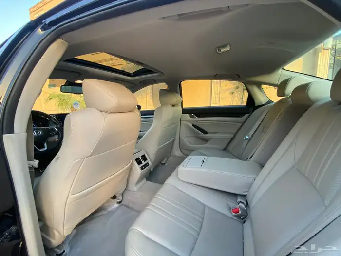 هوندا اكورد سبورت 20