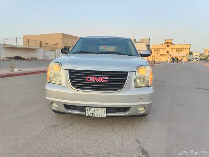 للبيع يوكن 2011 بدون دبل 25