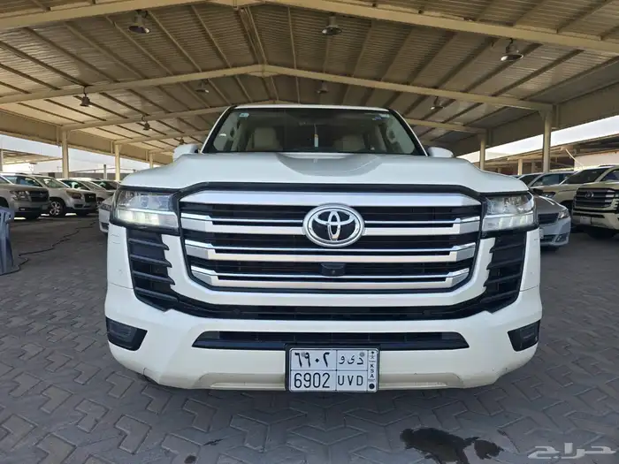 تايوتا لاندكروزر 2022 L4 0