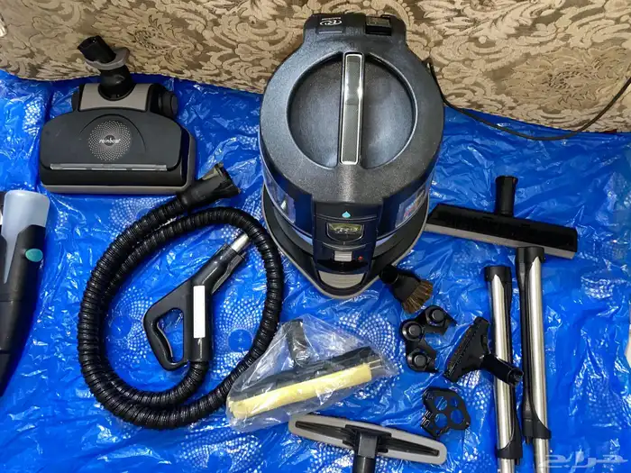 مكنسه رينبو نظيفه معها كامل اغراضها 6