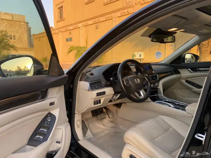 هوندا اكورد سبورت 14