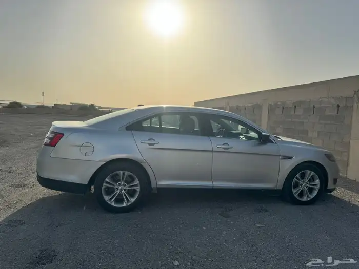 فورد توروس 2015 4