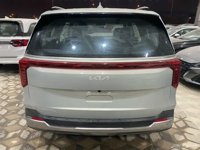 كيا كرنفال نص فل سعودي 2025 12