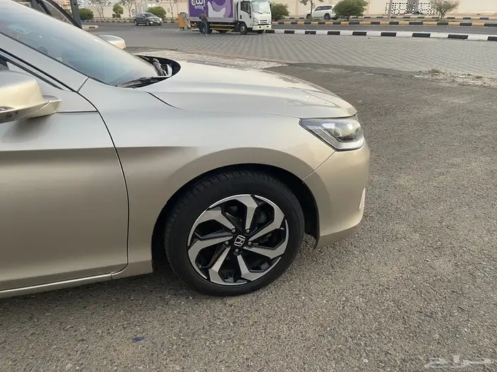 اكورد. موديل 2013 2