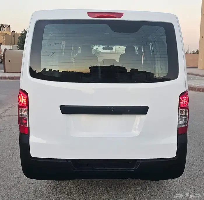 باص فان نيسان اورفان بضاعه 2023 ديزل 5