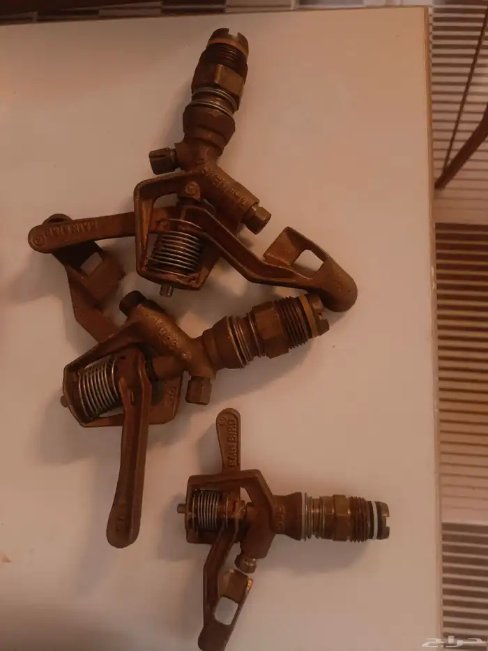مرشات مويه جديدة غير مستخدمه 3