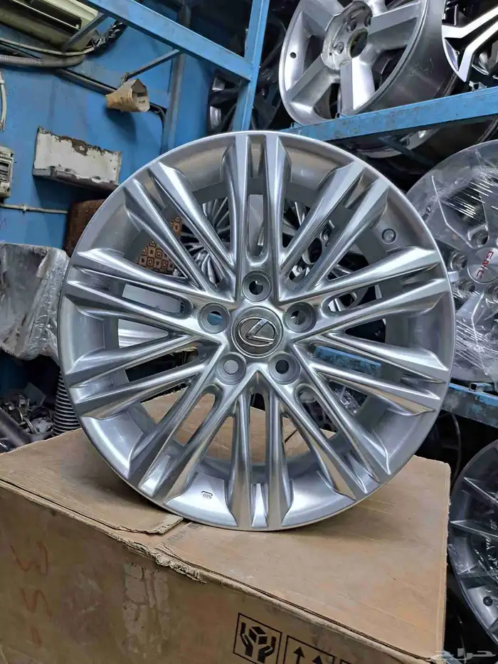 جنوط لكزس es350 موديل 2017 مقاس17 اصليه وكاله 1