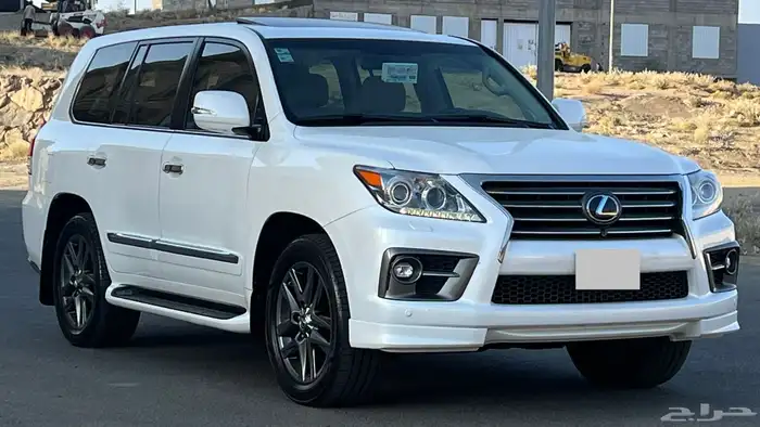 لكزس 2015 سعودي LX570 مخزن 1
