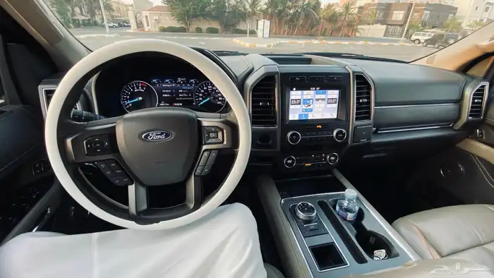 للبيع فورد اكسبيديشن 2019 نص فل 10