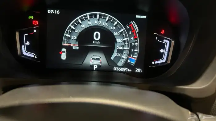 ميتسوبيشي مونتيرو 2023 18