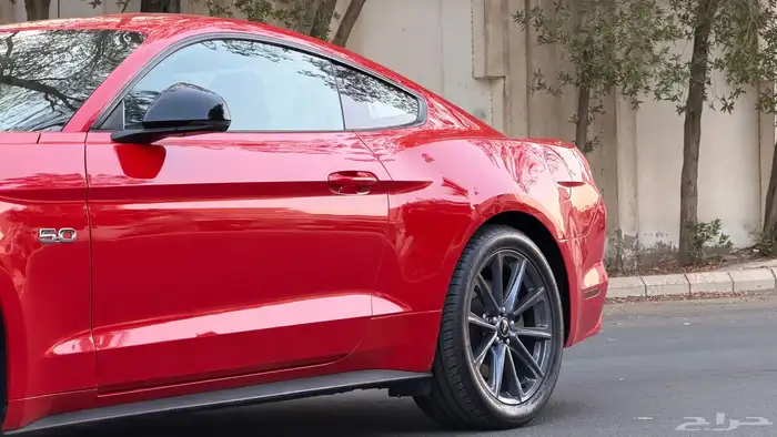 للبيع فورد موستنق GT 5.0 مخزن ممشى ( 8 ) الاف فقط 5