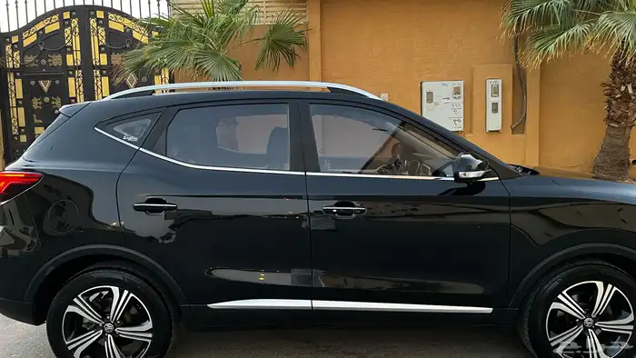 MG ZS 6