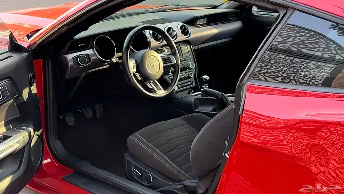 للبيع فورد موستنق GT 5.0 مخزن ممشى ( 8 ) الاف فقط 18