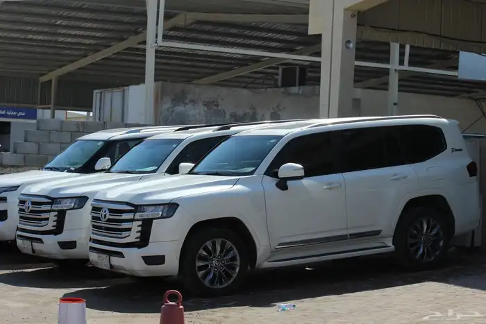 تايوتا لاندكروزر 2022 L4 13