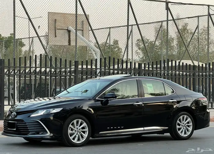 تويوتا كامري 2023 فل سعودي 8