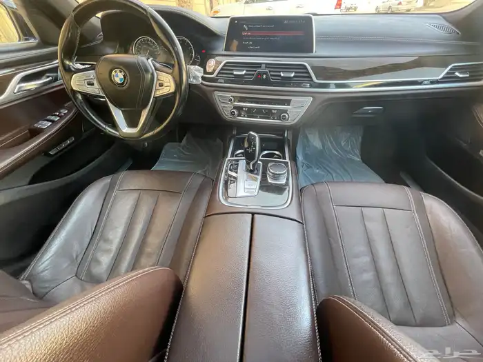بي ام دبليو ( 2018 ) 740Li لارج فل كامل نظيف 28