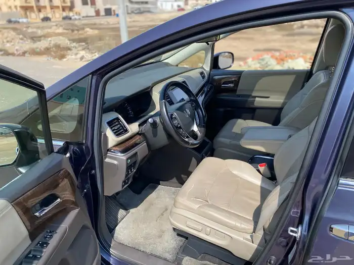للبيع هوندا أوديسي 2018 فئة LX 26