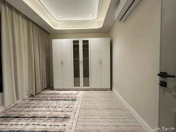 شقة 3 غرف مؤثثة للايجار في قرطبة 8