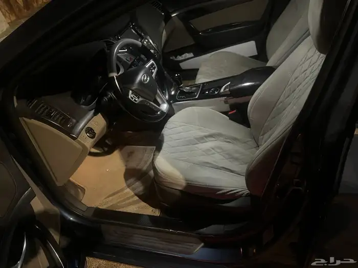 هونداي اي 40 موديل 2014 فل كامل 7