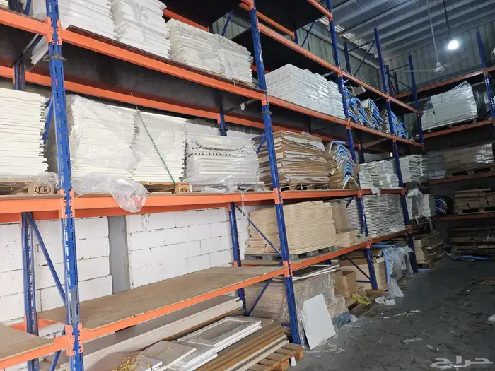 مطابخ مستوردة من بريطانيا صناعة امريكية موجود 3 متر واجهات 14