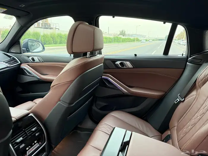 بي ام دبليو X6 M50i 2022 kit m - ناغي صيانات وكاله -8 سلندر 38