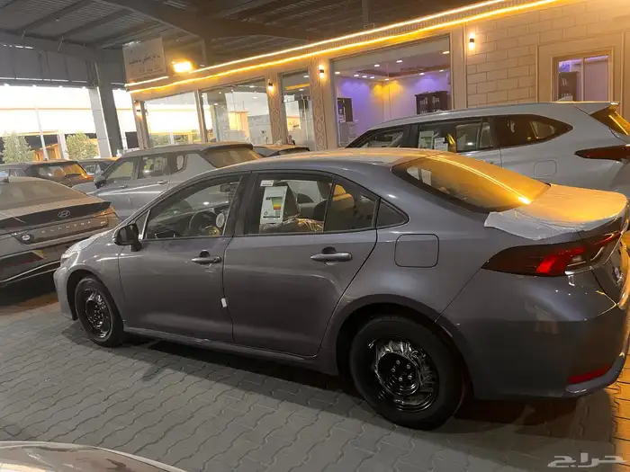 كورولا تويوتا 2025 محرك 2000CC اقساط وكاش 2