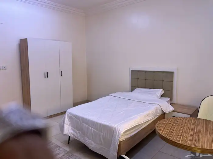 غرفة مفروشة للايجار الشهري بشرق المدينة 2