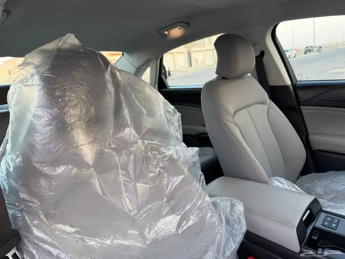 فورد تورس 2022 نظيف .. 10