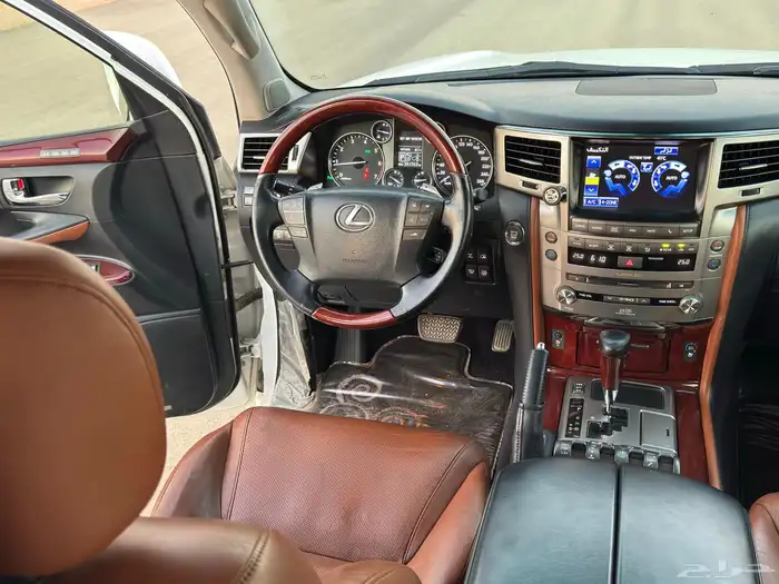 لكزس 2012 بريمي 11