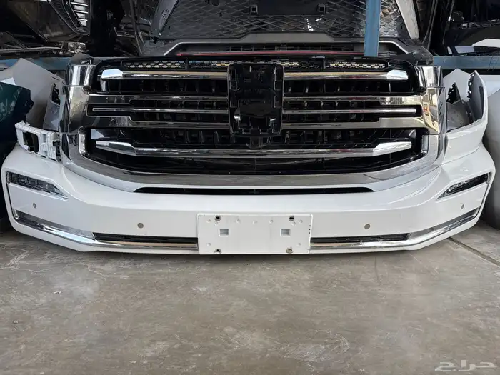 تانك 500 قطع غيار مستعمل صدام امامي 0