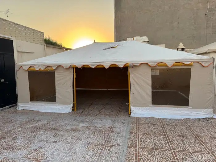 خيمة المنزل الملكية خيام بدون إطناب 0