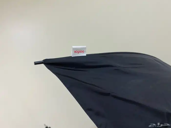 مظلة مكافئة بيضاء من Godox 2