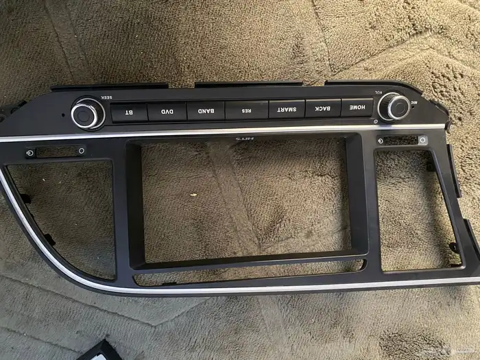 شاشة النترا 0