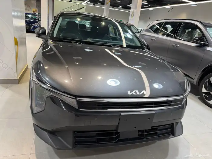 كيا K4 نص فل 2026 GLS كاش واقساط 9