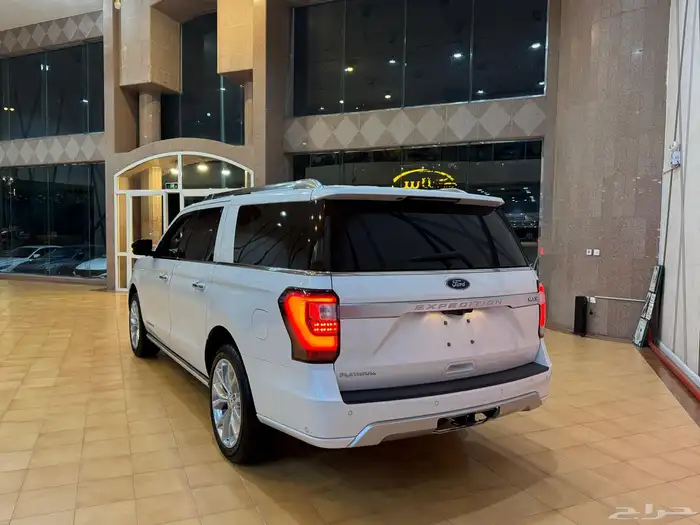 إكسبديشن بلاتينيوم 2019 25