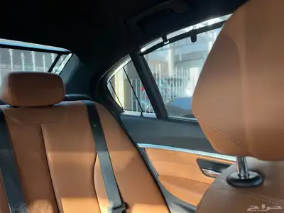 بي ام دبليو 320i luxury index