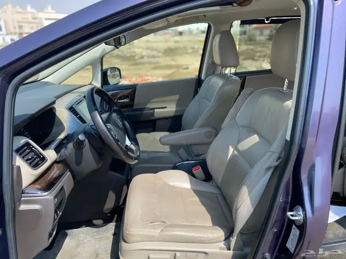 للبيع هوندا أوديسي 2018 فئة LX 10