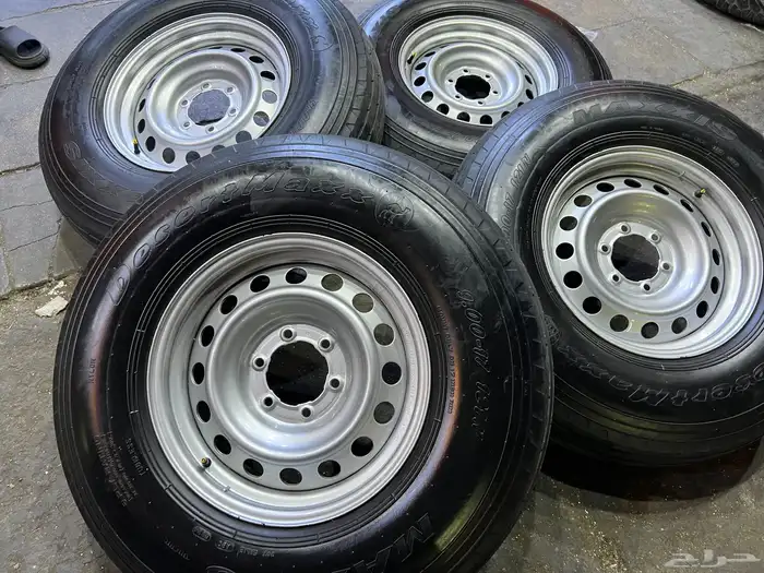 جنوط هلل سته مسمار مع بالون ماكسس 900.17 تاريخ 24 22