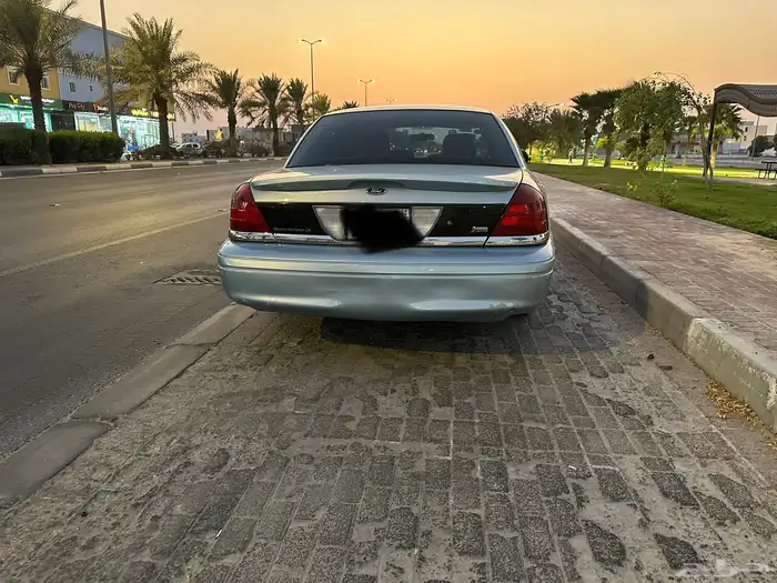 فورد فكتوريا 2011 6