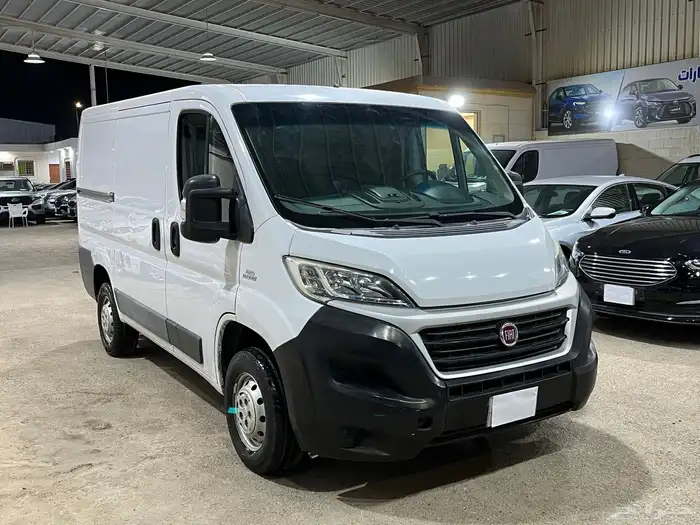 باص 2020 بضاعه قير عادي ديزل 13