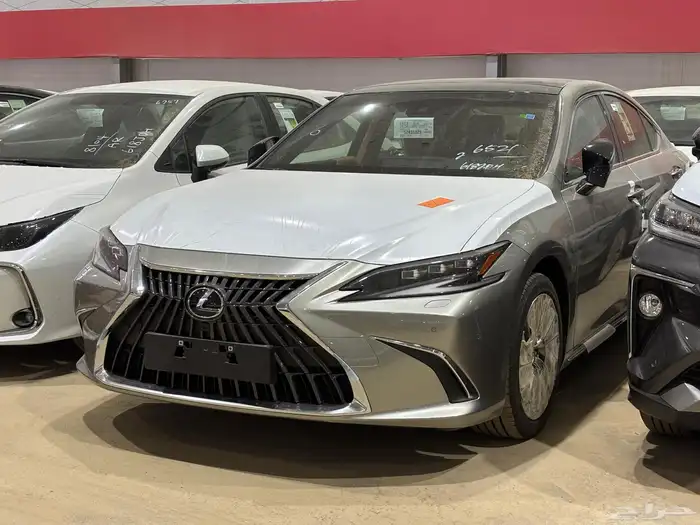 ليكزس Es350DD 2025 اقل سعر في المملكة 0