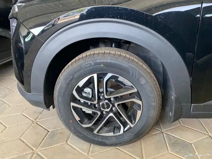 كيا كارينز استندر مطور سعودي 2025 7