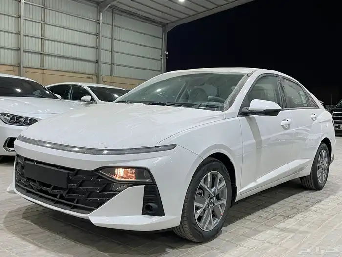 هونداي اكسنت 2026فليت خليجي داخلي اوف ويت(بنزين)1.5L 1