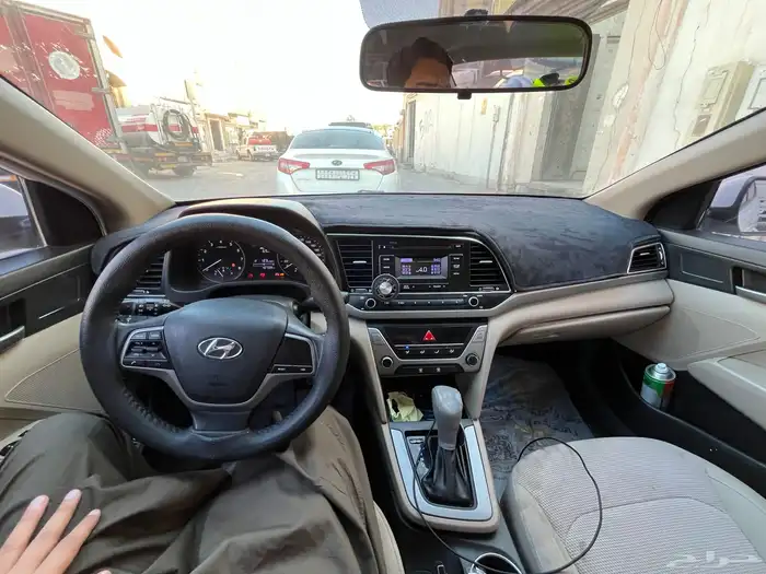 Elantra 2018 model 9