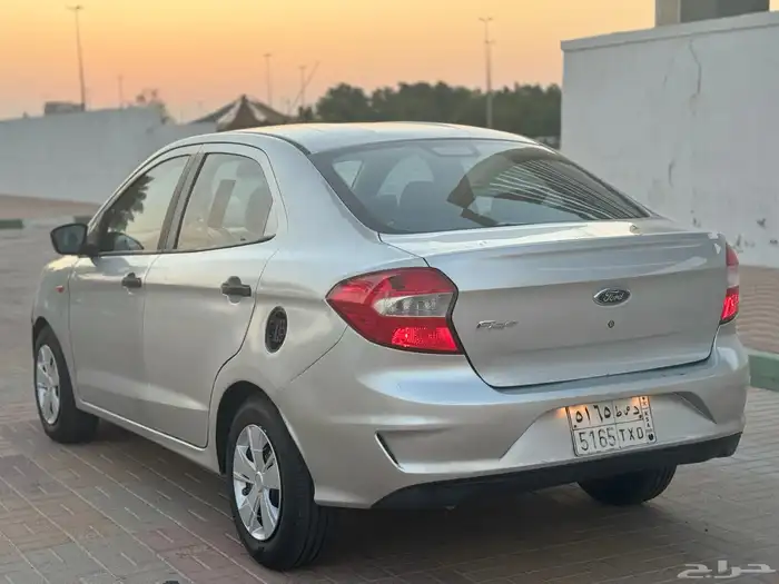 فورد فيجو 2019 للبيع قير اتوماتيك 7