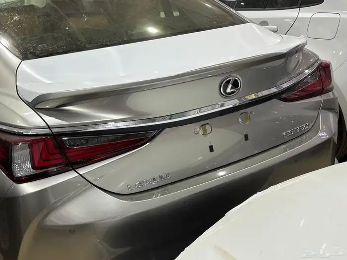 ليكزس Es350DD 2025 اقل سعر في المملكة 3