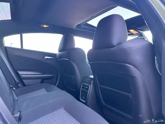 دودج شارجر GT2019 فل كامل V6 21